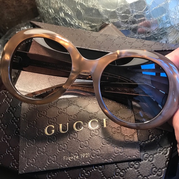 Gucci Accessories - Authentic GUCCI 51mm pearlescent round sunglasses